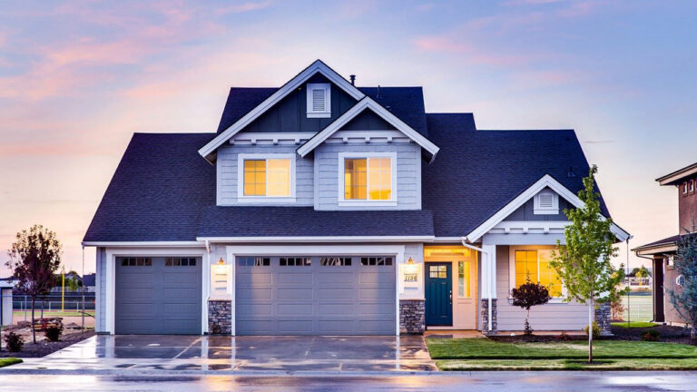 Garage Door Replacement in Ottawa